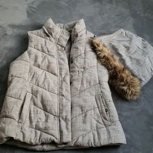 Gap womens vest jacket with detachable hoodie